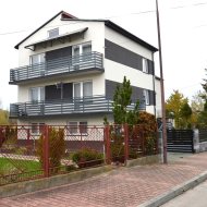 Dom  na sprzedaż Solec-Zdrój, 7 pokoi, 210.00m², oferta LOK-DS-1883